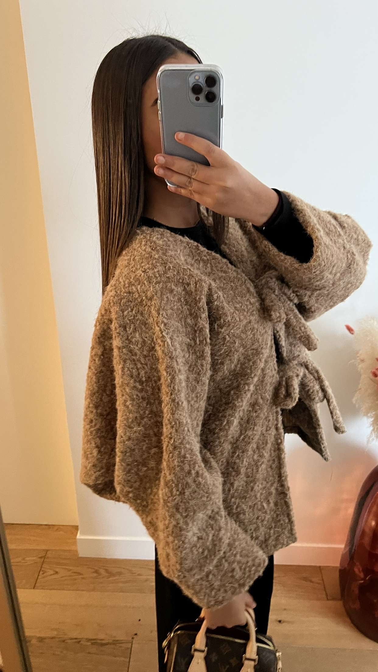 Gros gilet à noeud marron