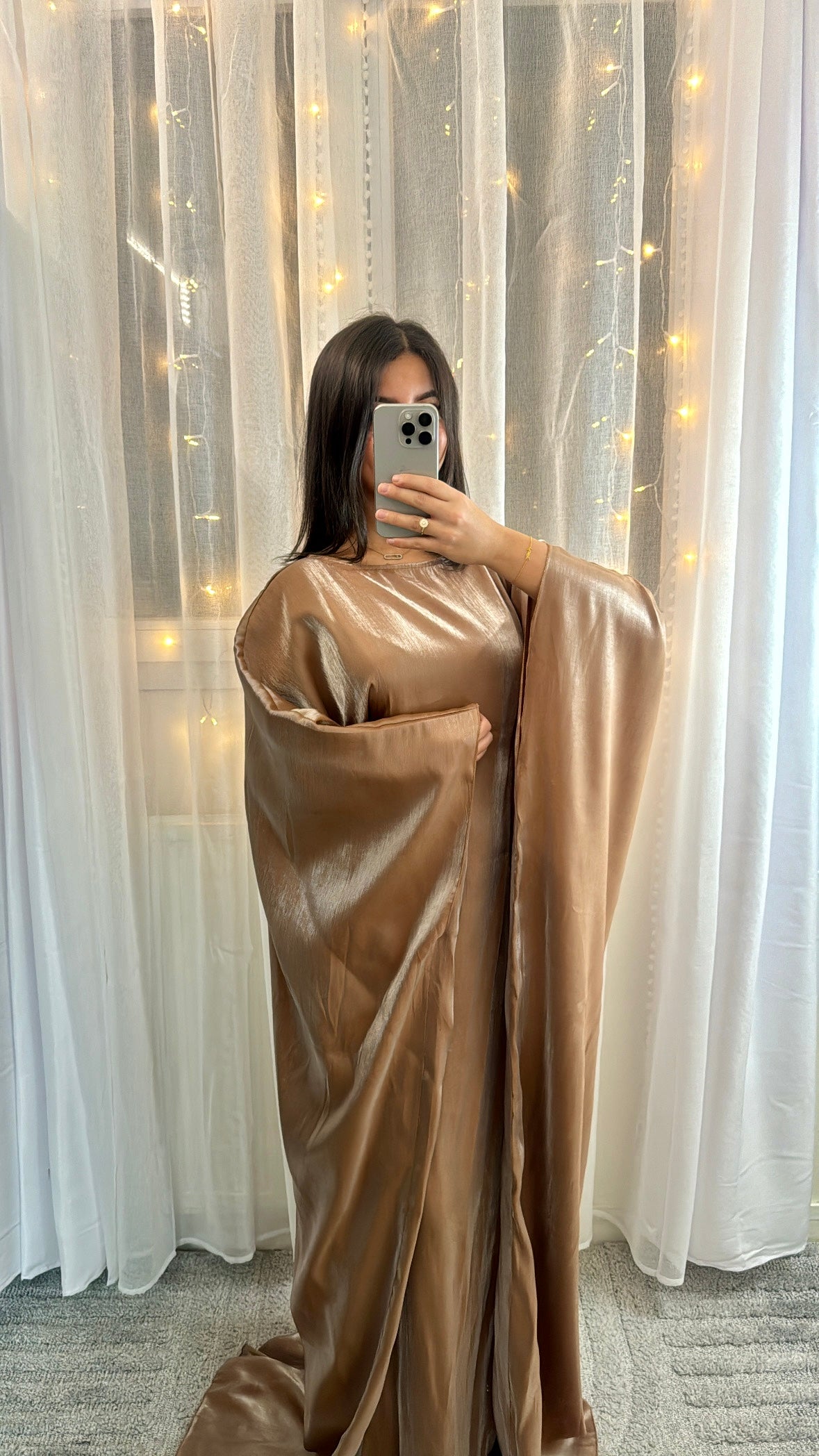 Abaya Sana marron satiné