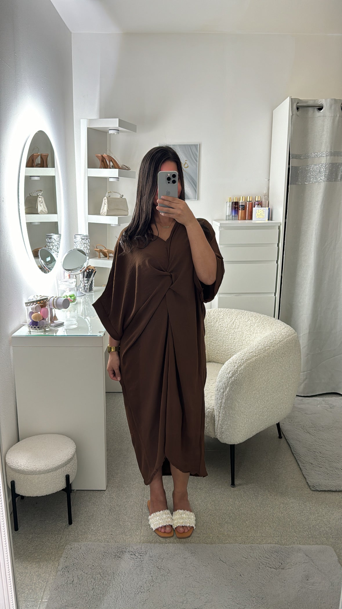 Robe à noeud marron