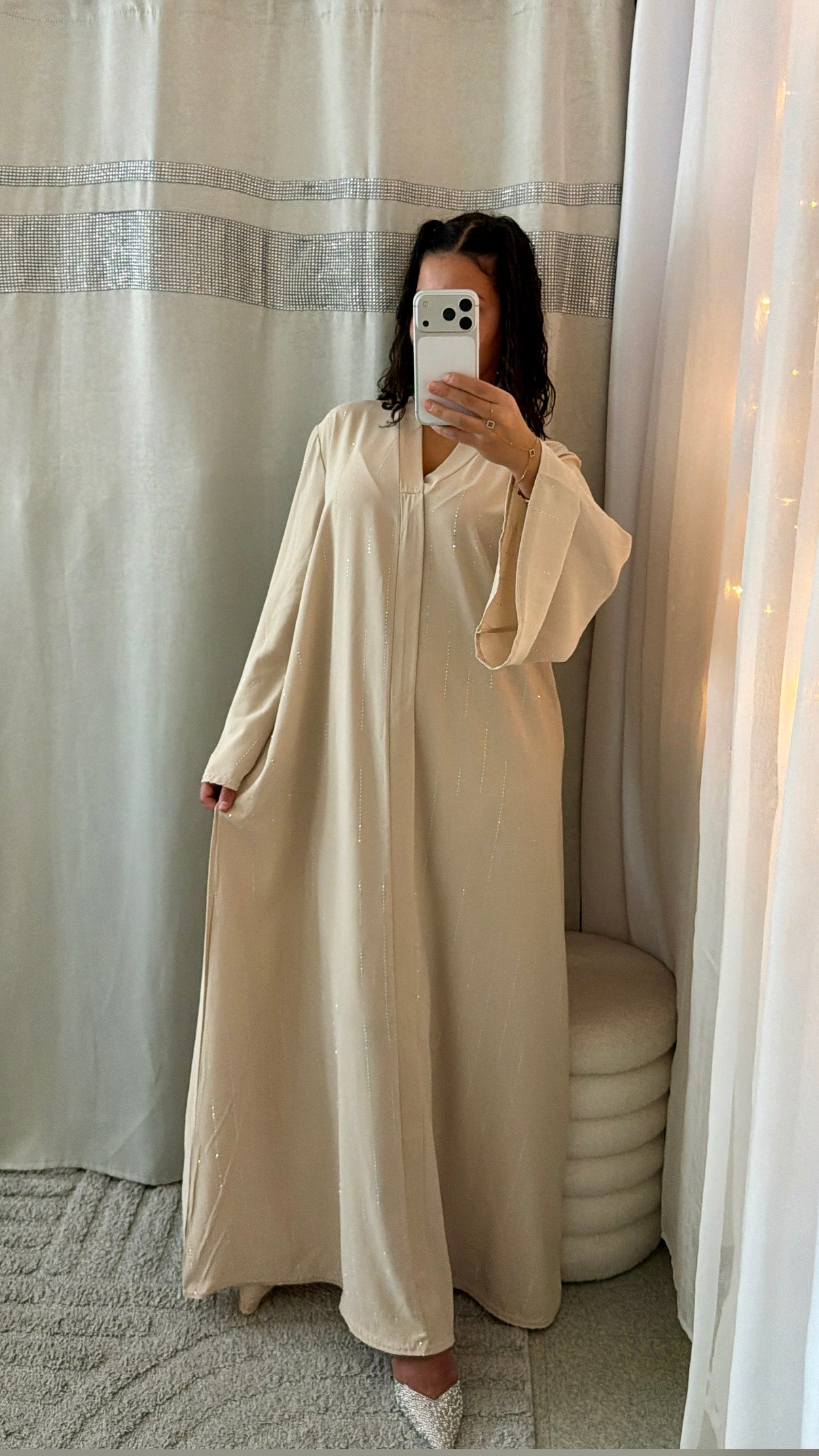 Abaya Inaya à strass beige