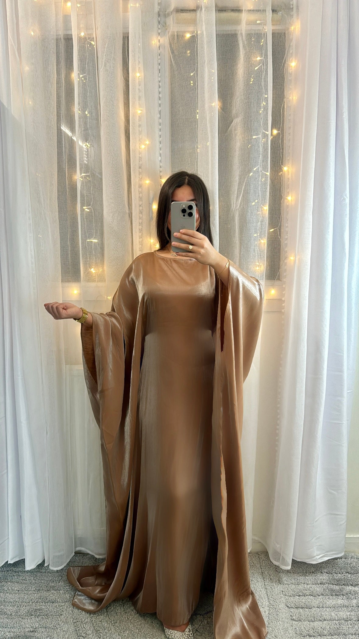 Abaya Sana marron satiné