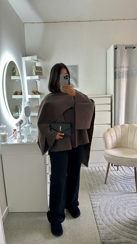 Veste avec écharpe intégré marron