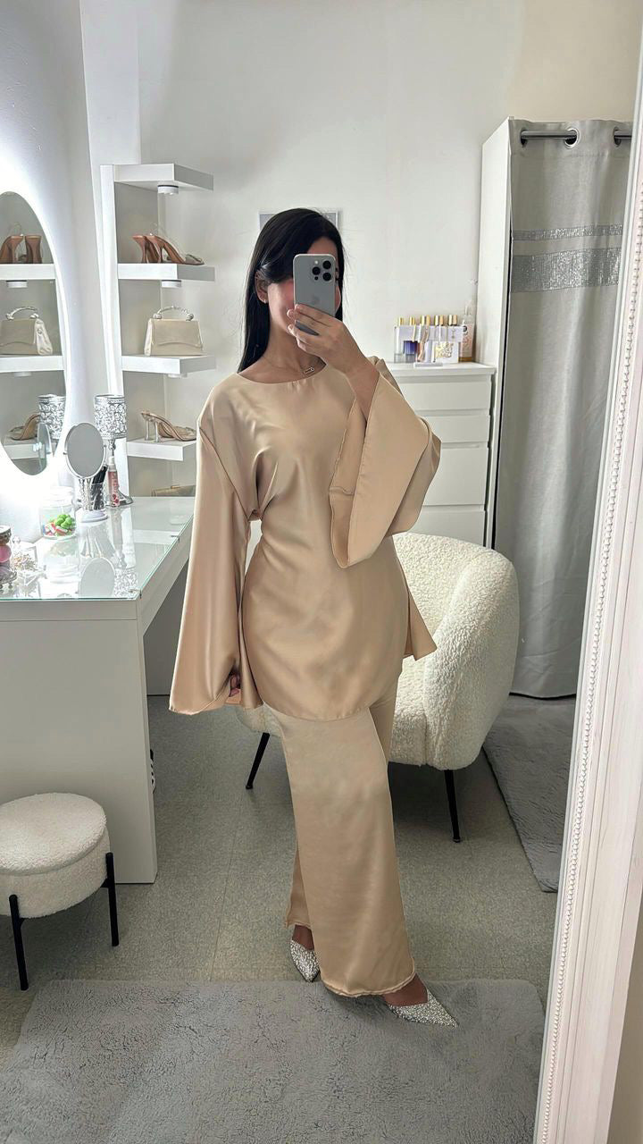 Ensemble manche évasée beige