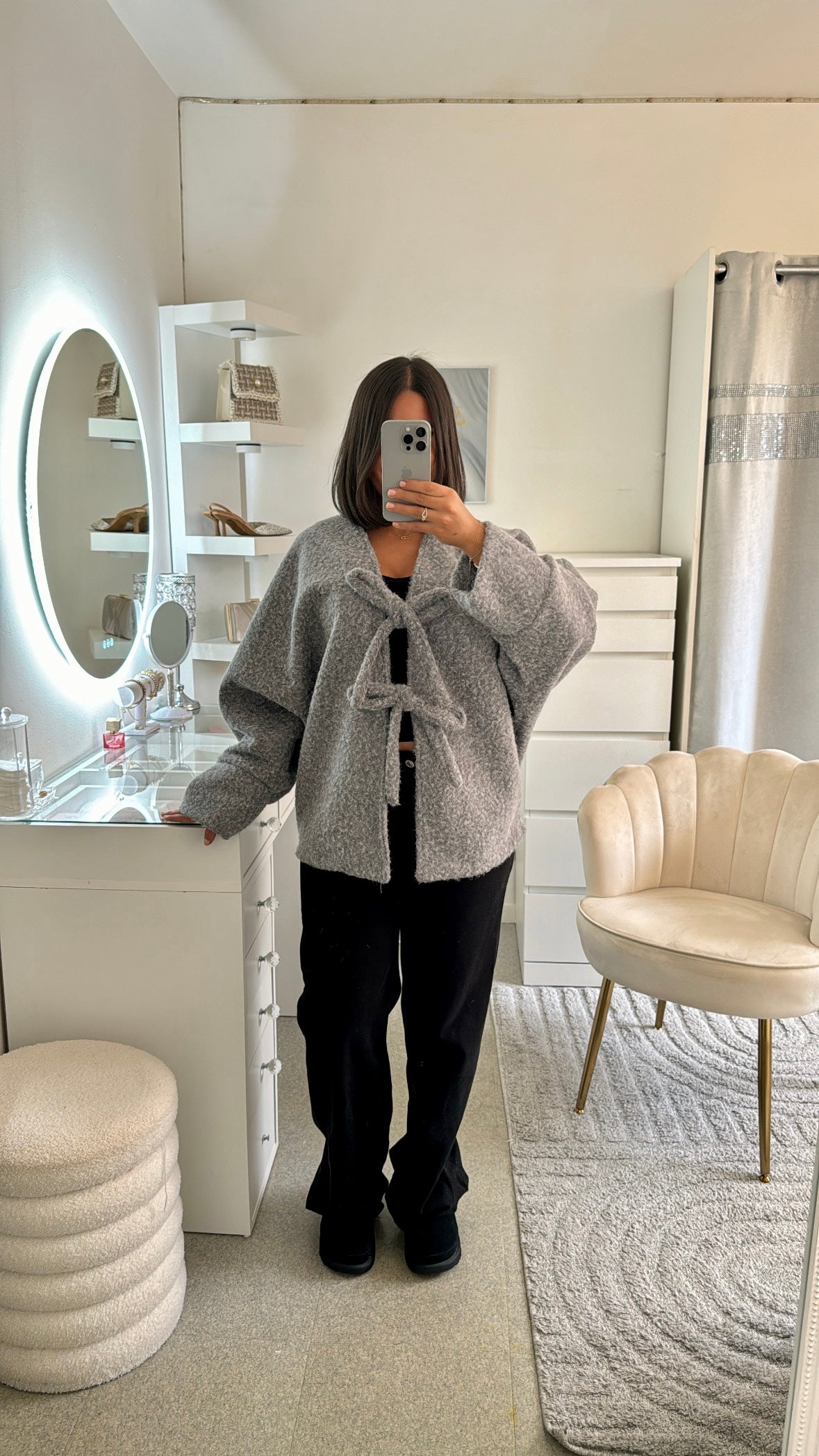 Gros gilet à noeud gris