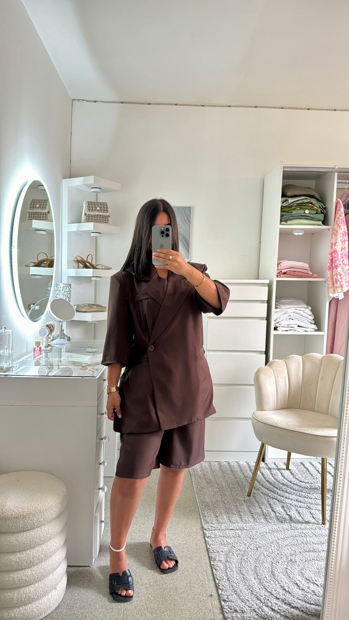 Ensemble short Nawal marron