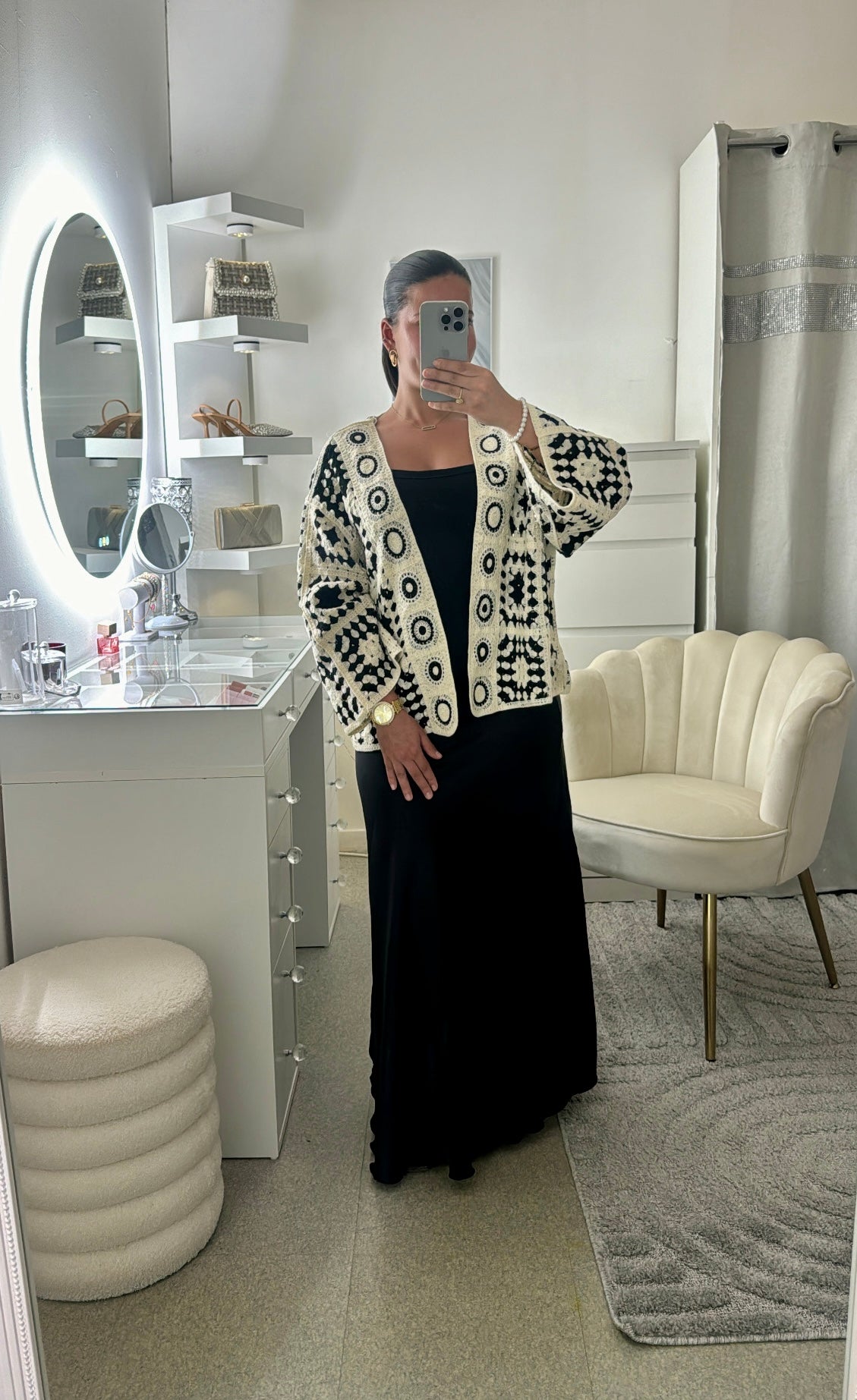 Cardigan en crochet noir