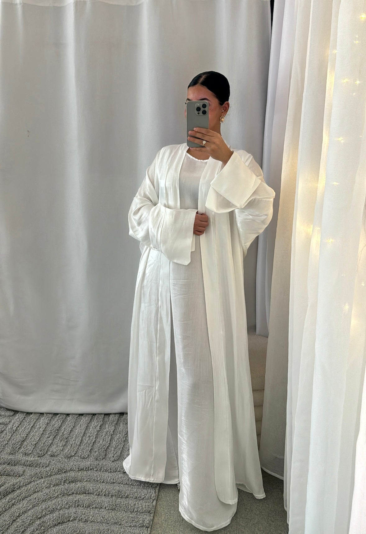 Abaya satinée blanche