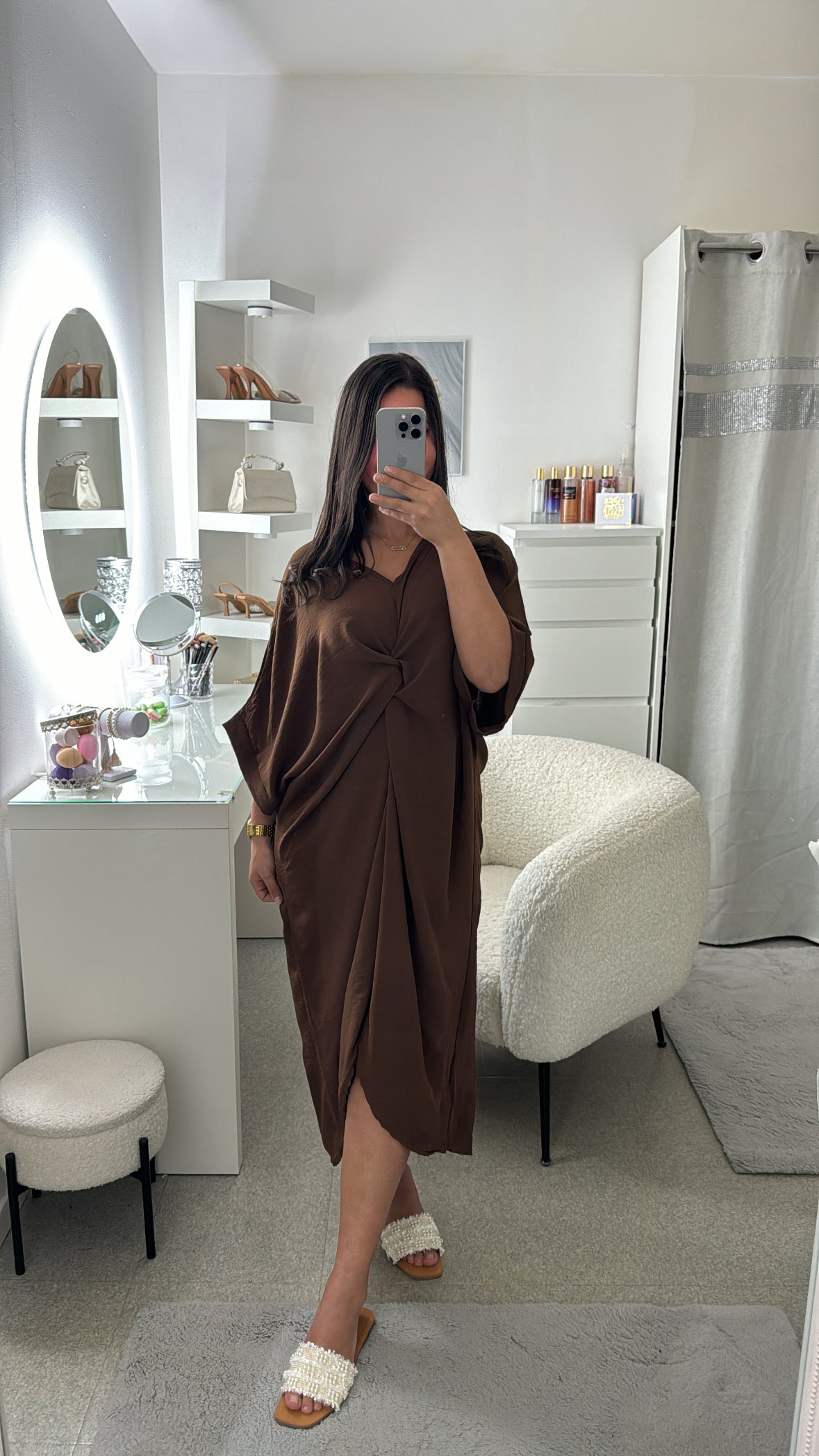 Robe à noeud marron