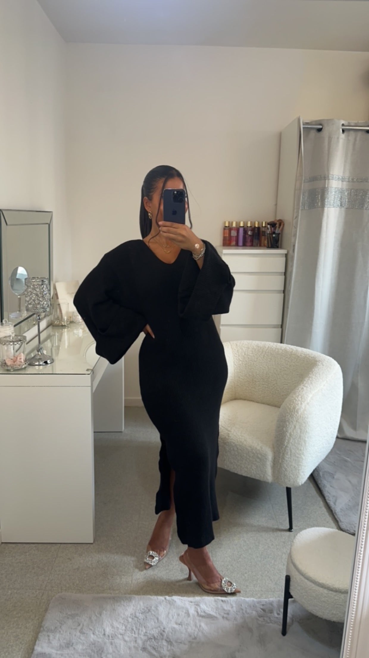 Robe à manche bouffante noir