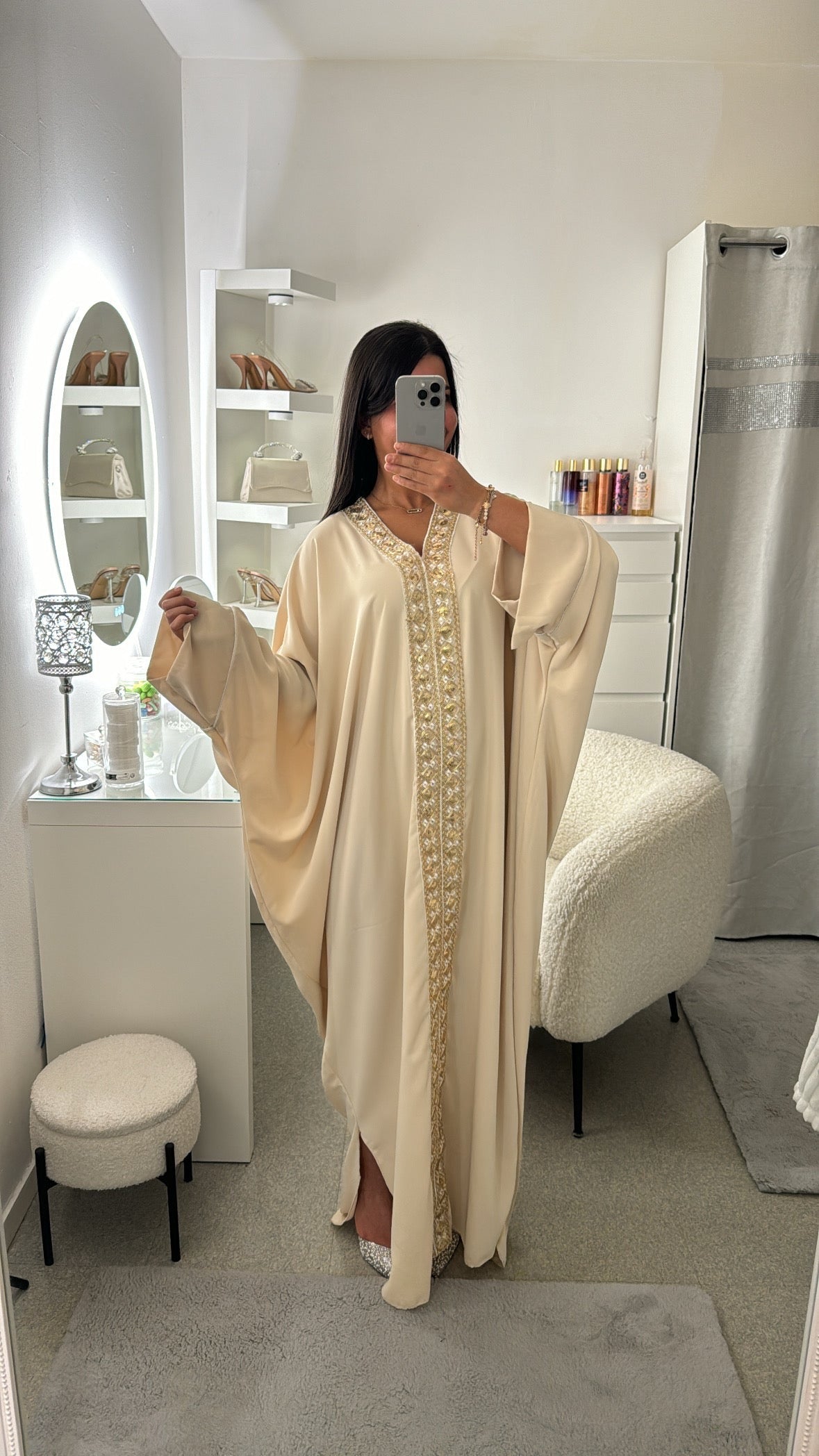 Abaya Sofia avec strass beige