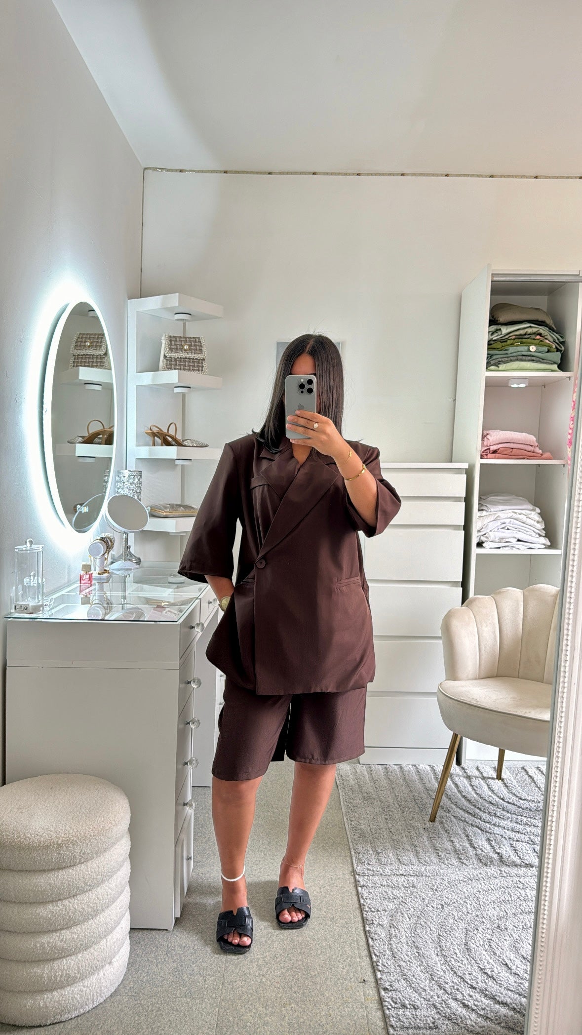 Ensemble short Nawal marron