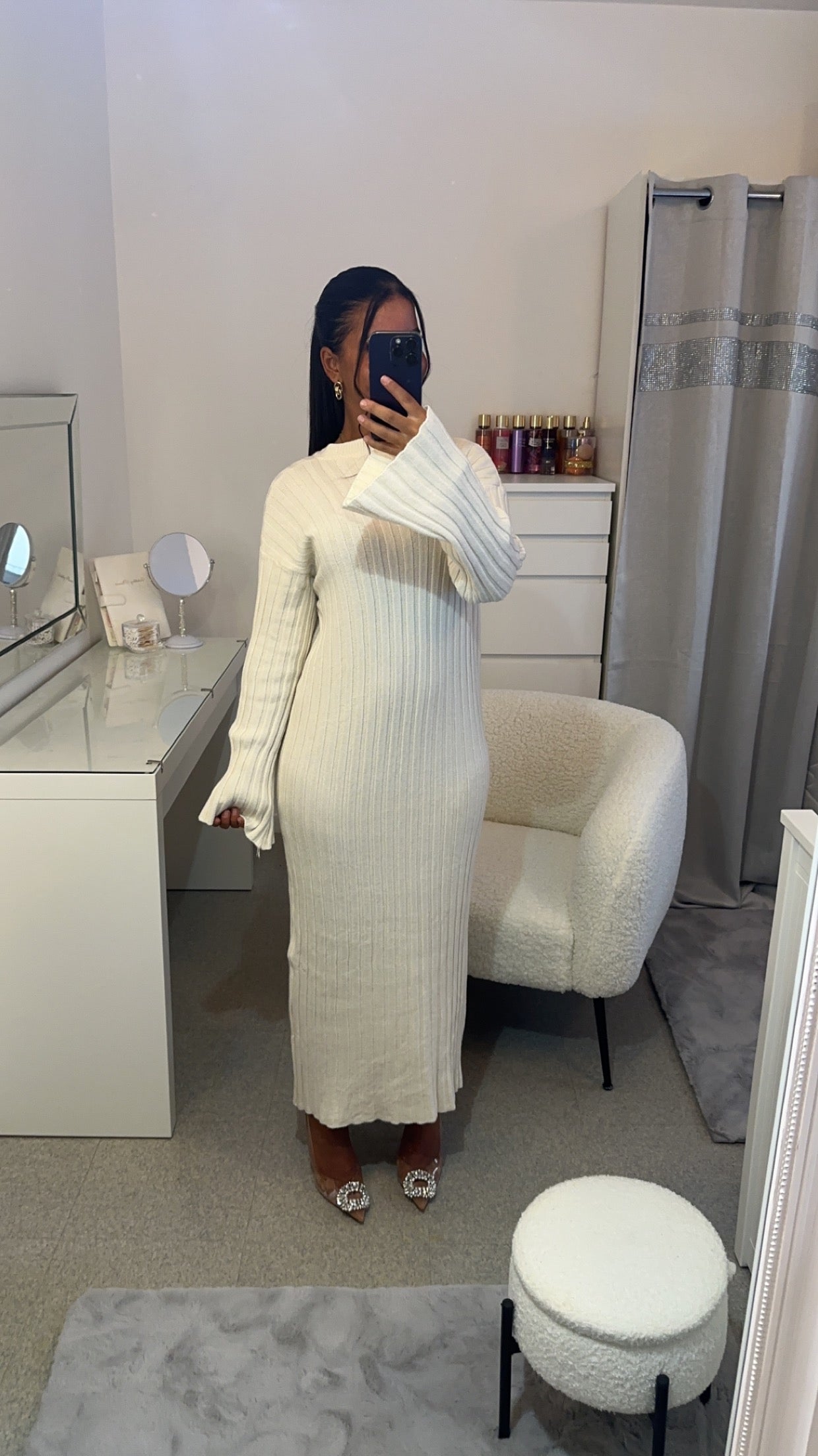 Robe à manche évasée beige