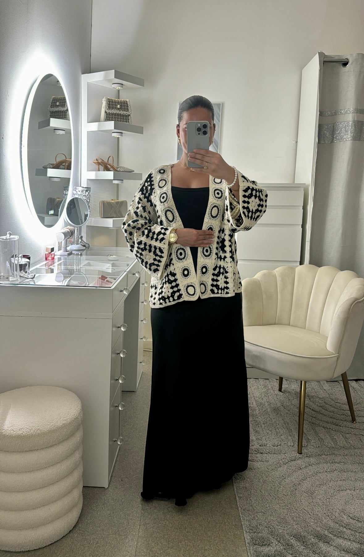 Cardigan en crochet noir