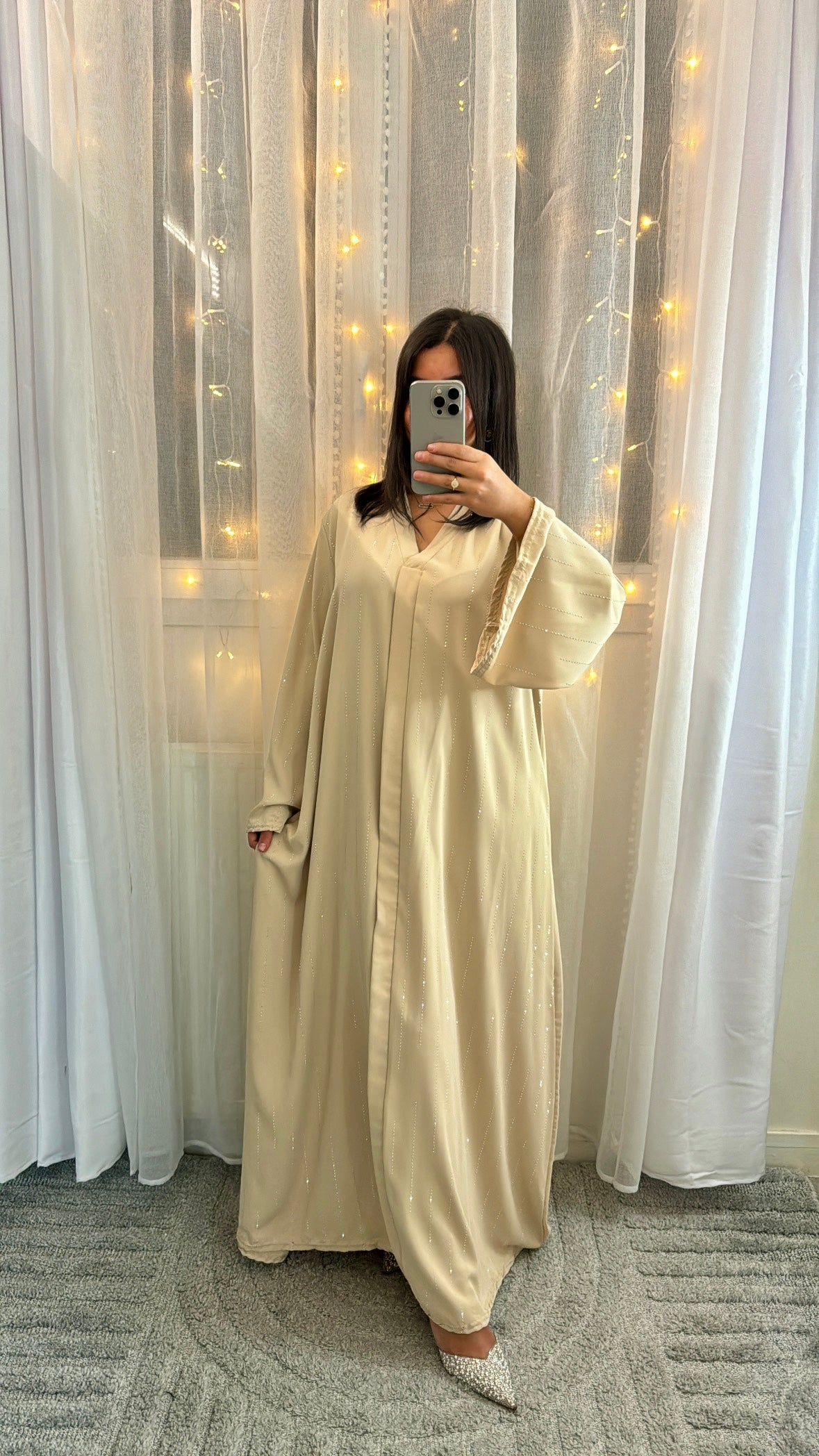 Abaya Inaya à strass beige