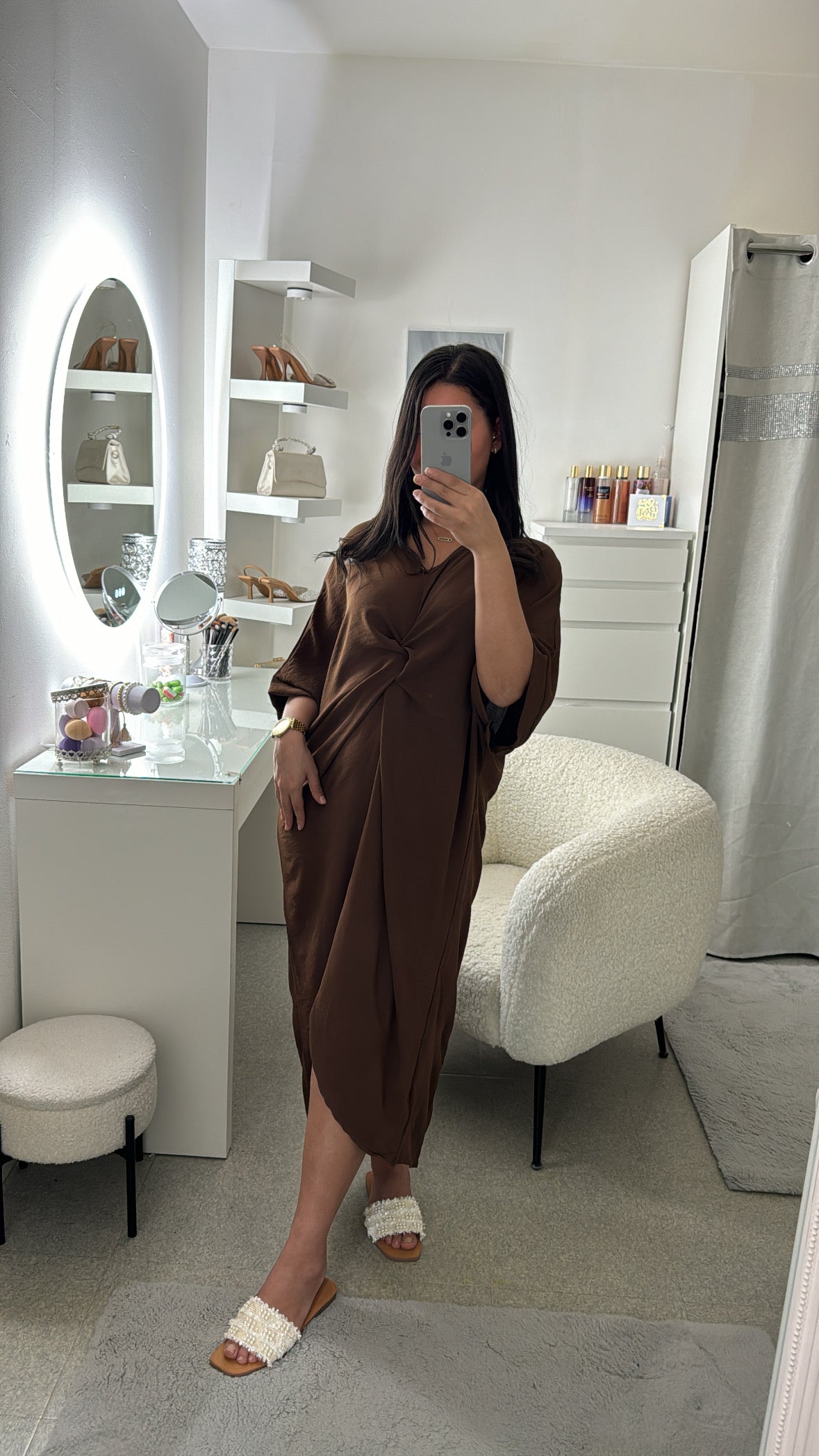 Robe à noeud marron
