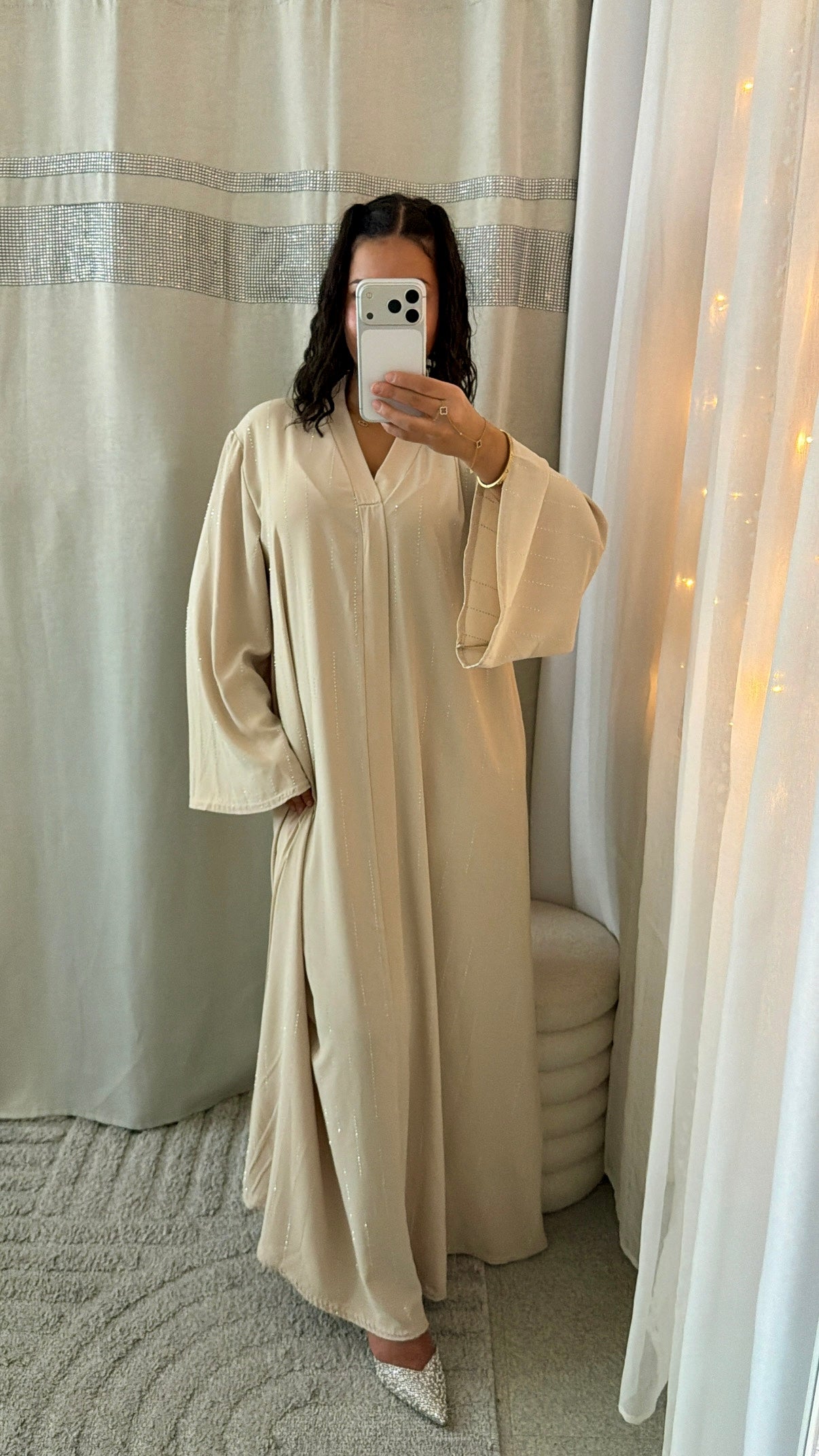 Abaya Inaya à strass beige