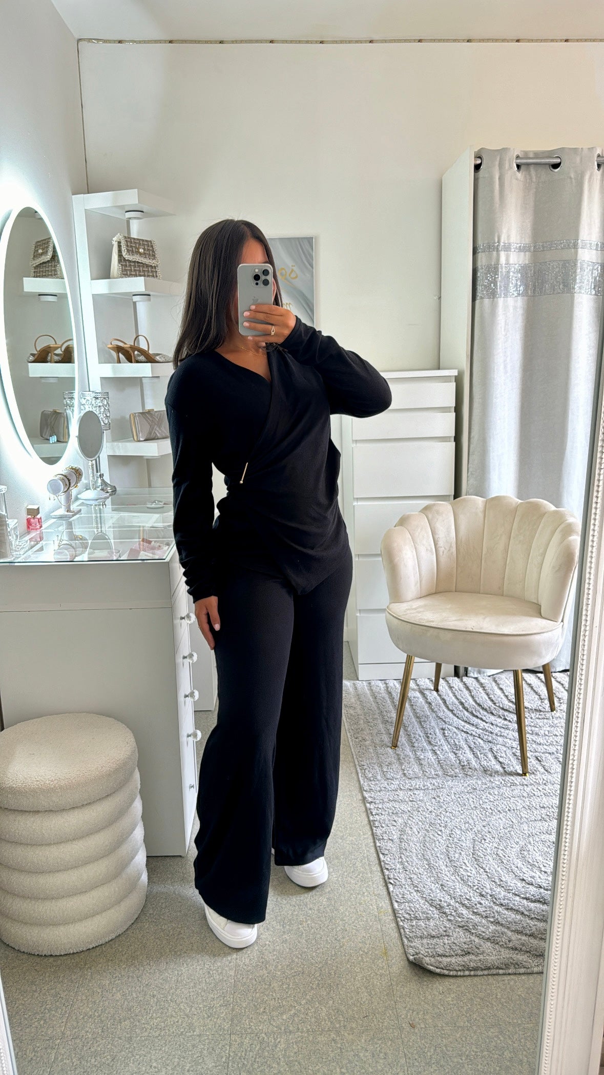 Ensemble Ayem en noir