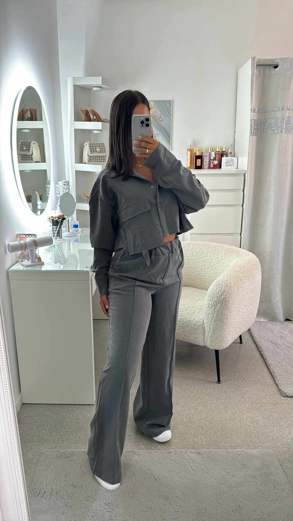 Ensemble set jogging élégant gris