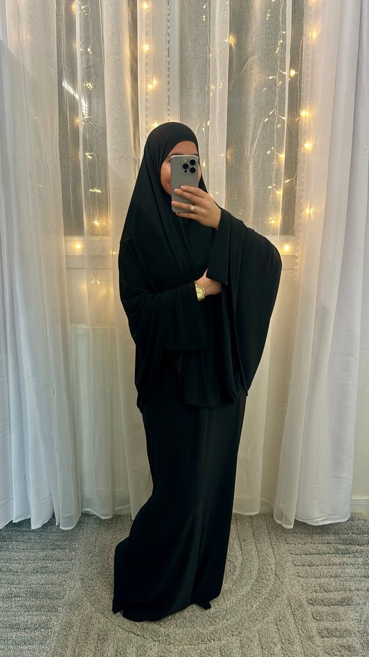 Set Robe & Khimar en Jersey Premium – Noir