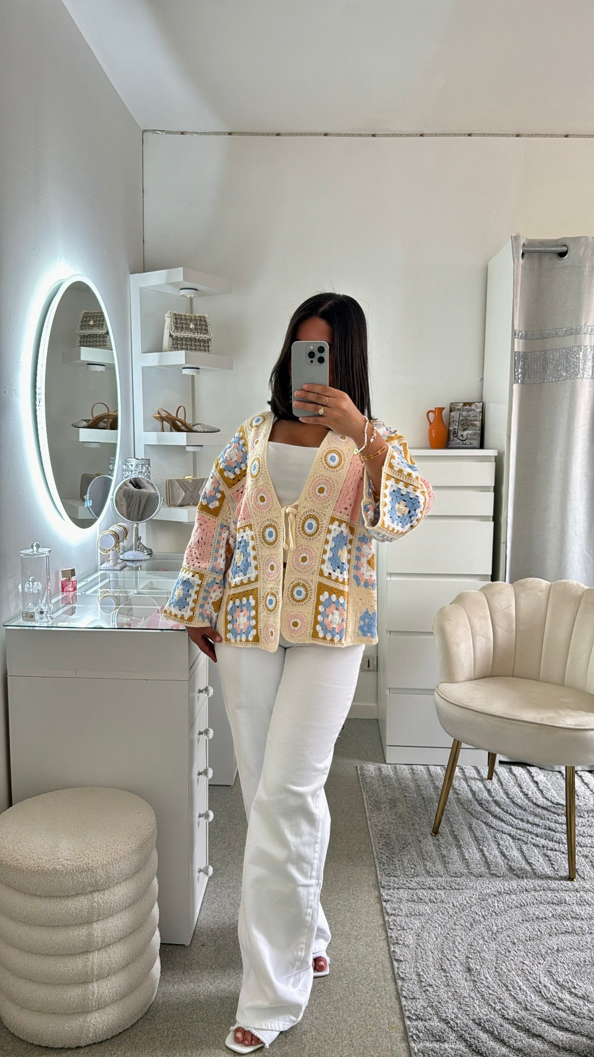 Cardigan en crochet à lacet multicolore