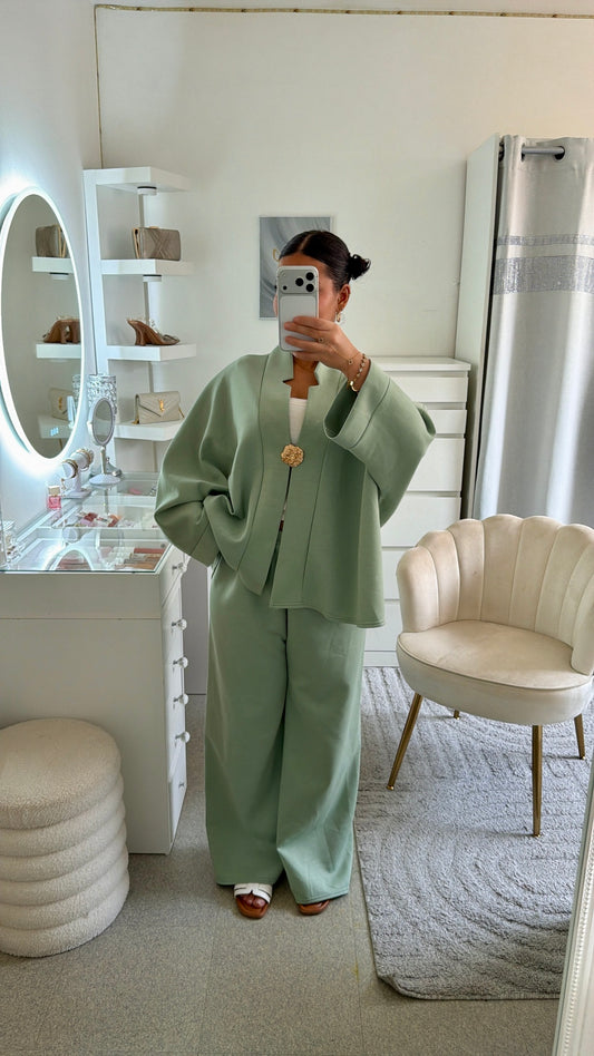 Ensemble amany vert d’eau