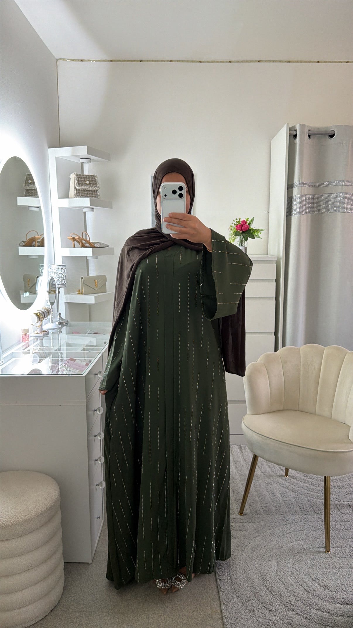 Abaya Inaya avec strass vert
