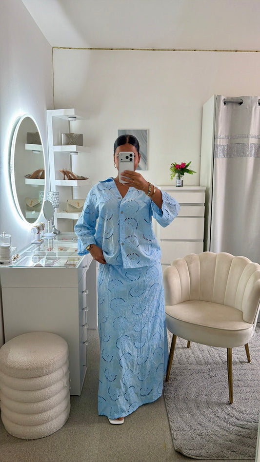 Ensemble Tasnim bleu