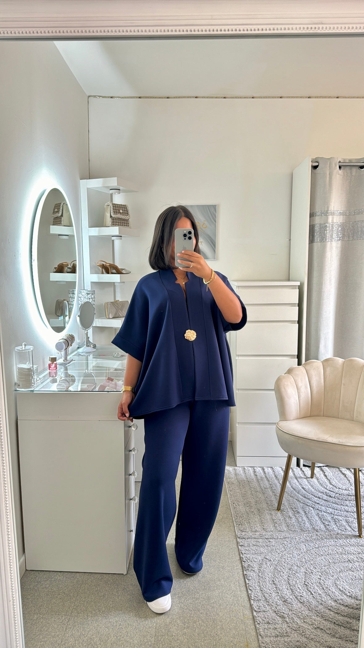 Ensemble Amany bleu roi