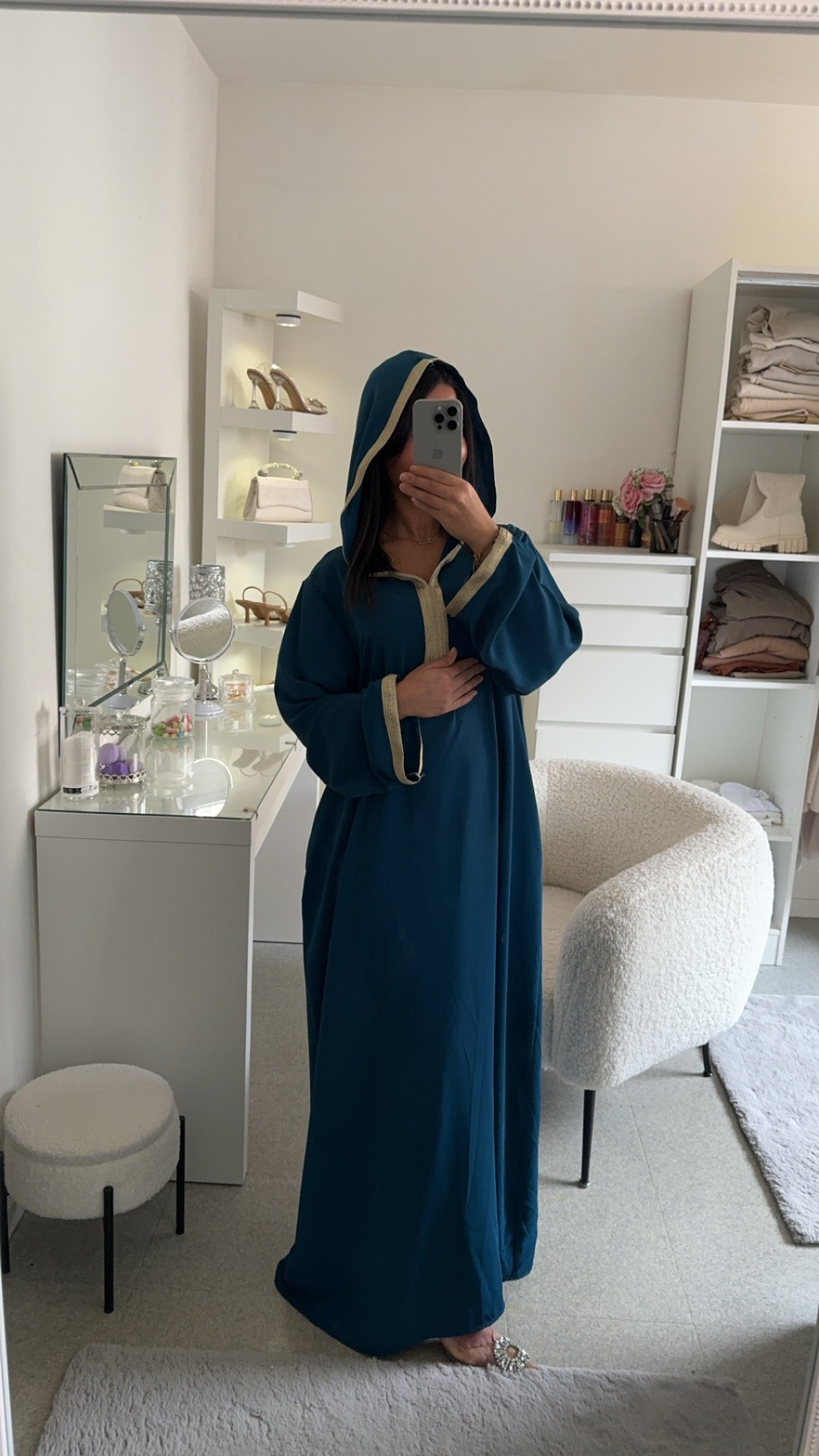 Abaya capuche avec poche bleu
