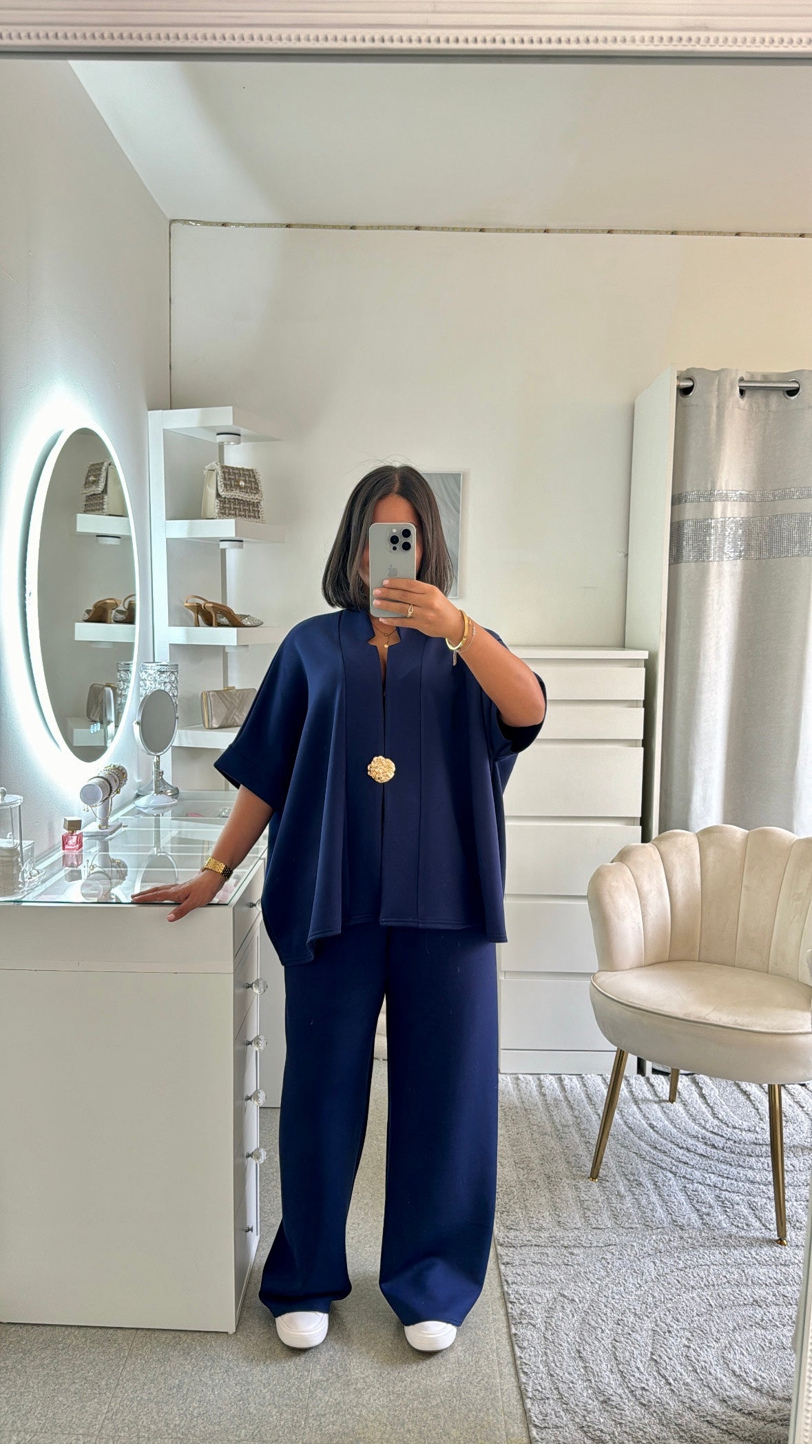 Ensemble Amany bleu roi