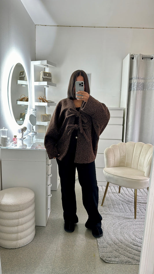 Gros gilet à noeud marron