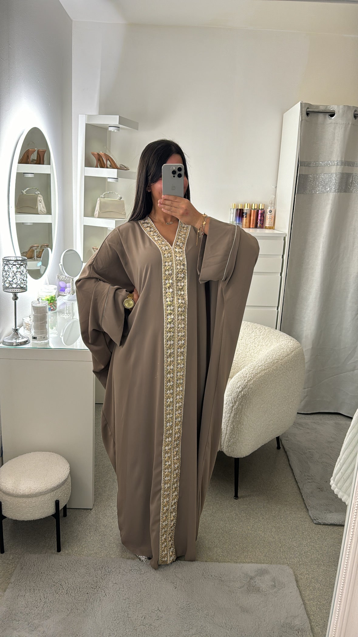 Abaya avec strass marron clair