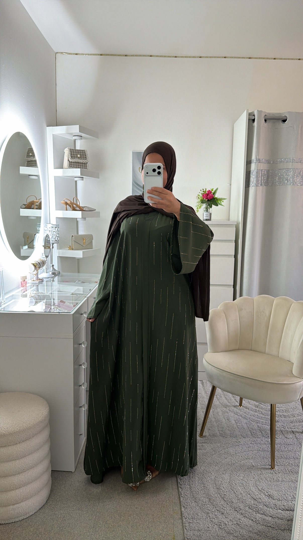Abaya Inaya avec strass vert
