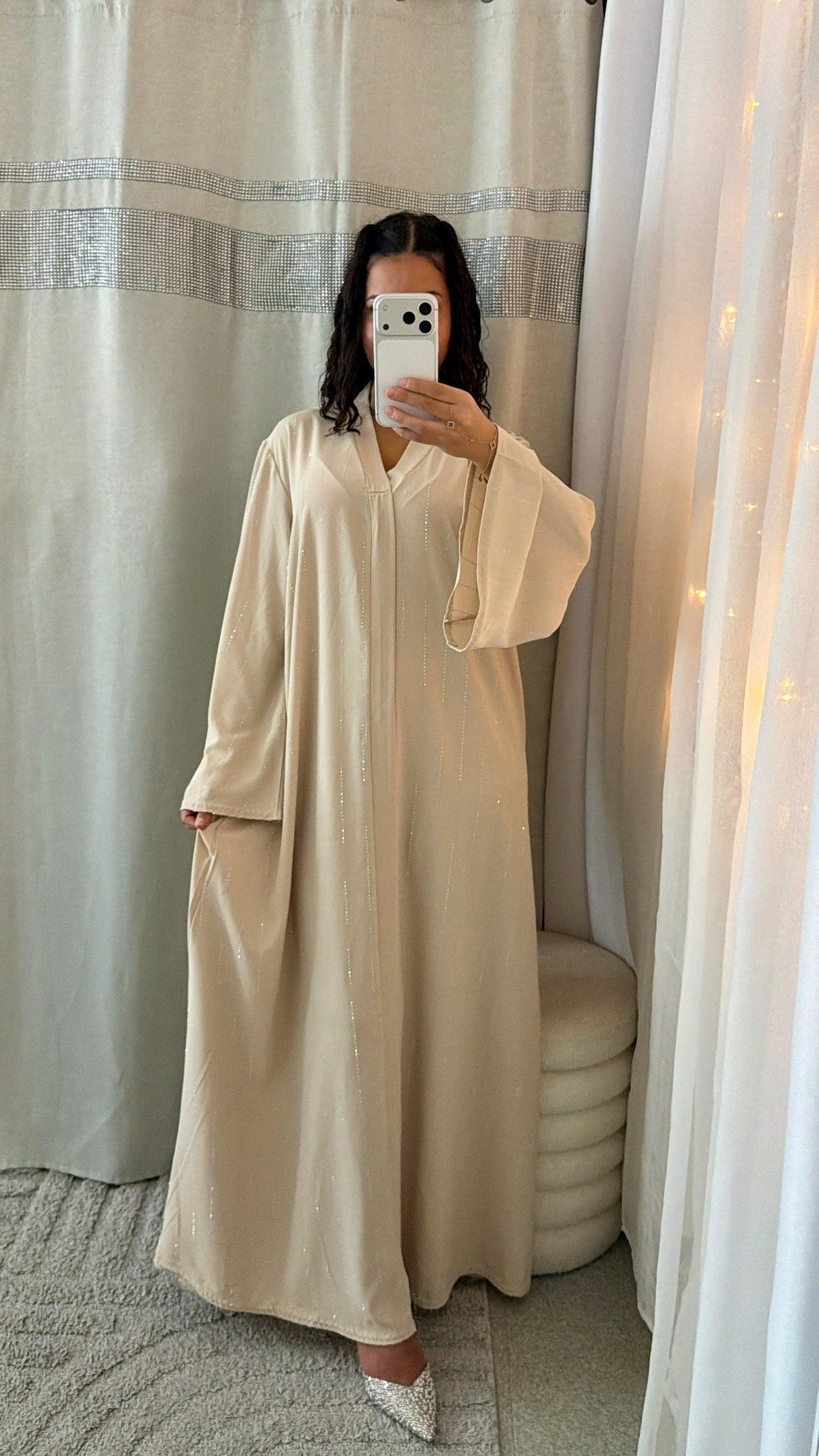 Abaya Inaya à strass beige