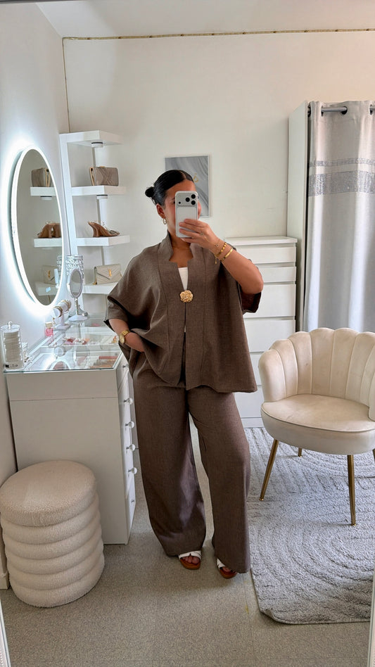 Ensemble Janna taupe