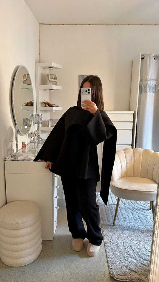 Veste avec écharpe intégré noir