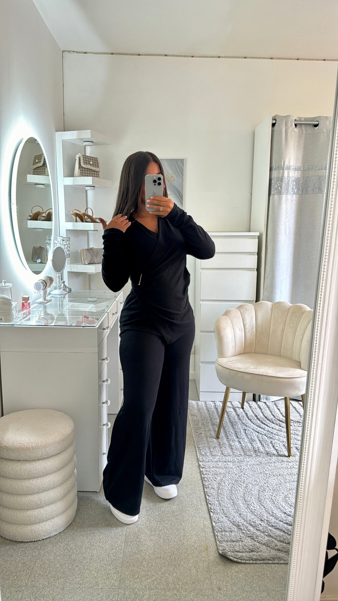 Ensemble Ayem en noir