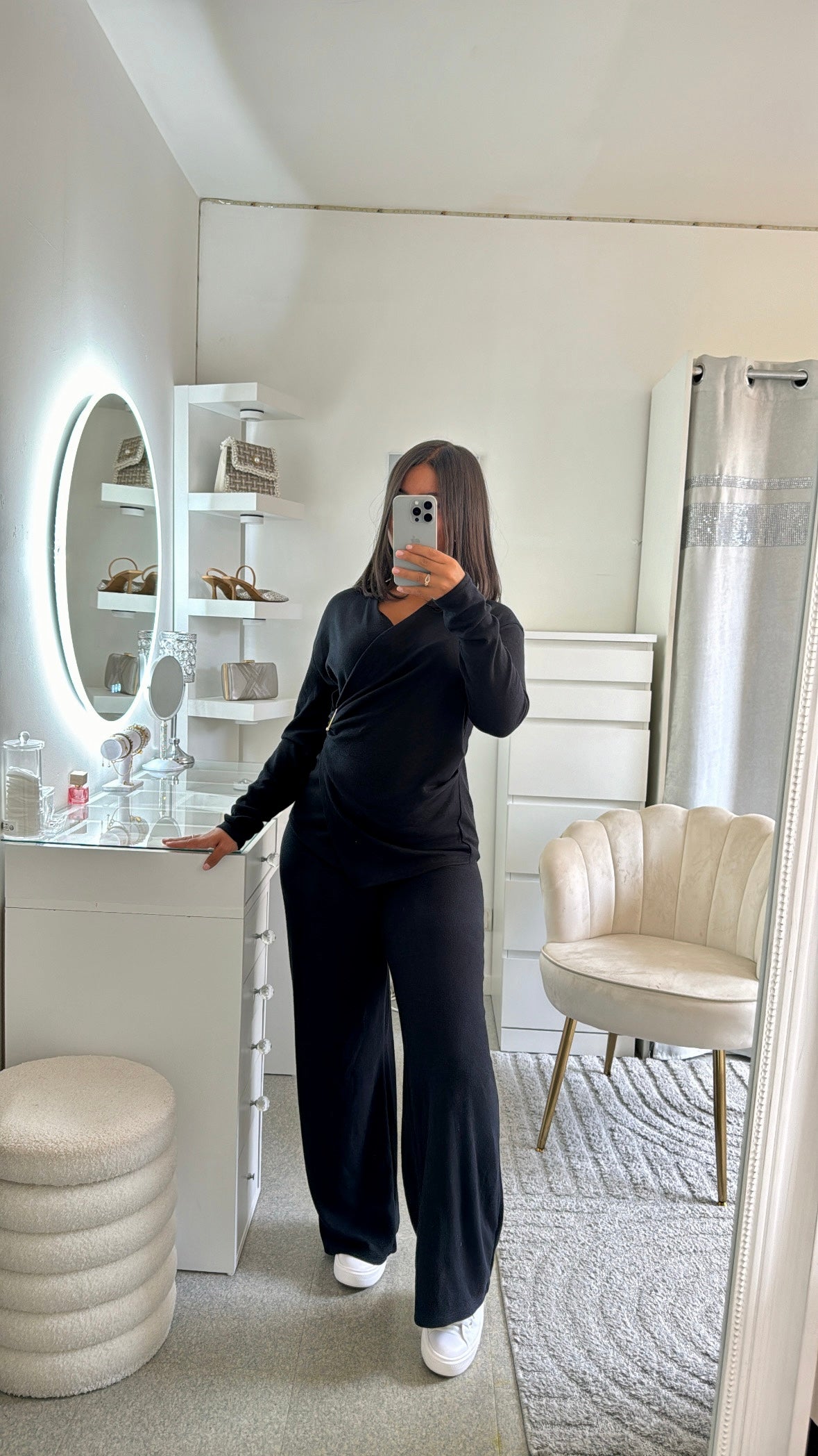 Ensemble Ayem en noir